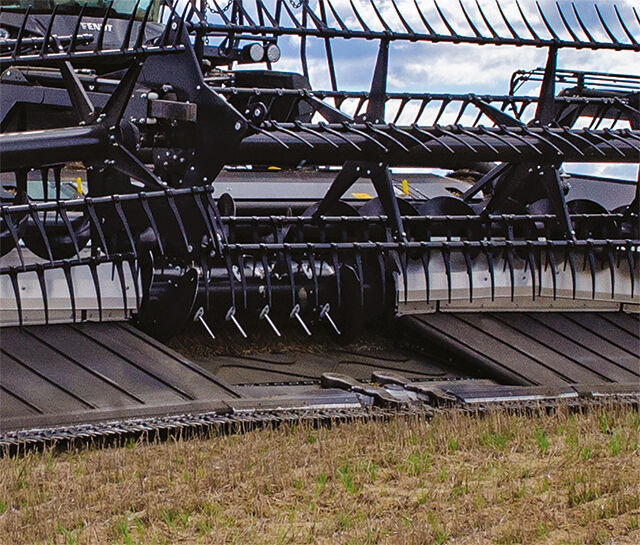 TruFlex Razor | Draper Heads | Products | Geringhoff | Head of the ...