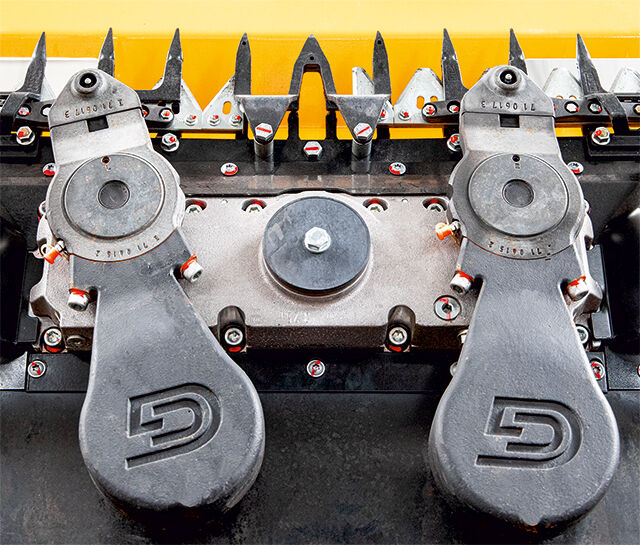 TruFlex Razor | Draper Heads | Products | Geringhoff | Head of the ...