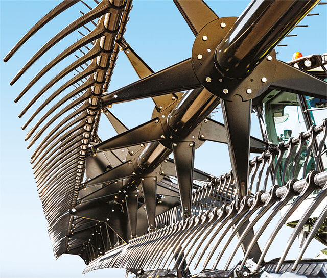 TruFlex Razor | Draper Heads | Products | Geringhoff | Head of the ...